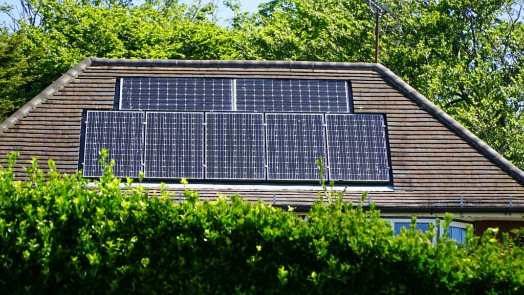 can I mix and match solar panels