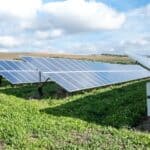 how long can solar panel wires be